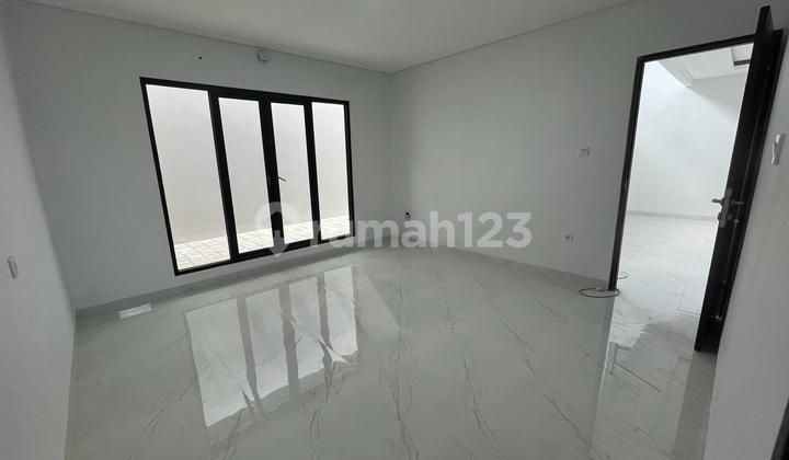 Rumah Minimalis Brand New Lokasi Strategis Di Sektor 9 Bintaro  2
