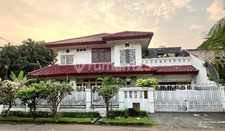 Rumah Bagus Asri Lingkungan Aman Dan Nyaman Di Bintaro Sektor 3