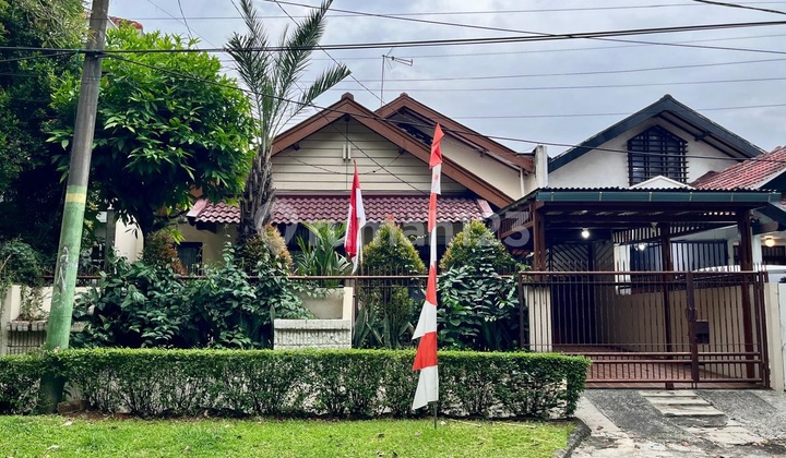 Rumah Asri Lokasi Strategis Di Bintaro Sektor 2