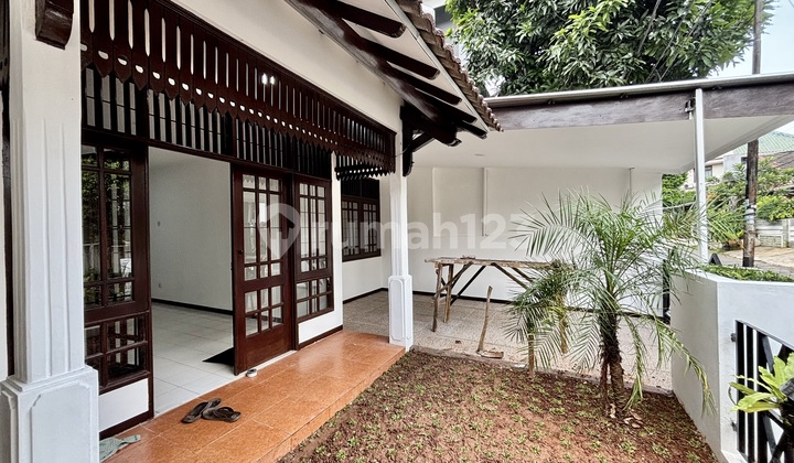 Rumah Siap Huni Lokasi Strategis di Bintaro Jaya Sektor 3