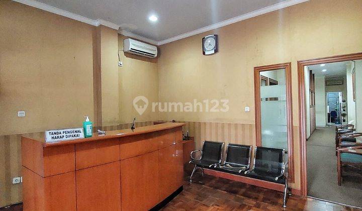 Dijual Ruko Bagus di Cipete, Kawasan Komersil Siap Huni 2