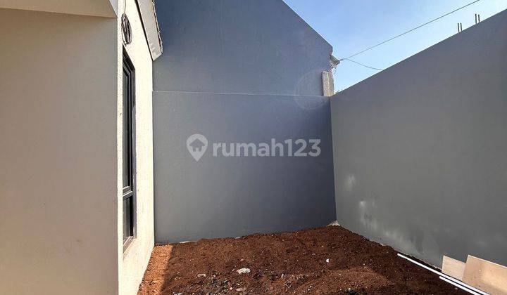 Rumah Baru 2 Lantai di Dekat Podomoro Buahbatu 2