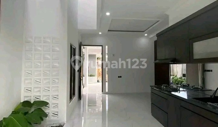 Rumah baru 2 lantai di Antapaani 950 jutaan 2