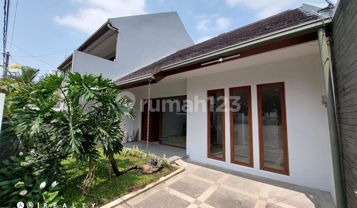 Dijual Rumah Baru 2 lantai – Lokasi Strategis Cigadung, dekat Tubagus Ismail & ITB Dijual Rumah Baru 2 lantai – Lokasi Strategis Cigadung, dekat Tubagus Ismail & ITB