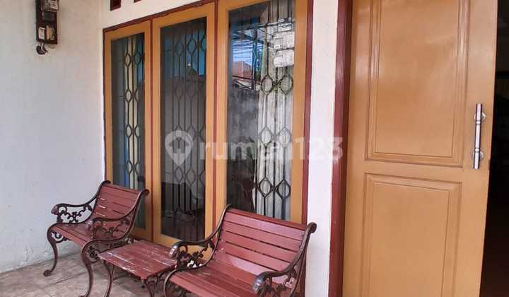 Rumah Bagus di Mampang Prapatan, Jakarta Selatan Rumah Bagus di Mampang Prapatan, Jakarta Selatan