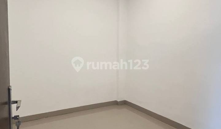 Rumah Bagus Unfurnished di Palm Village Cinangka. 2