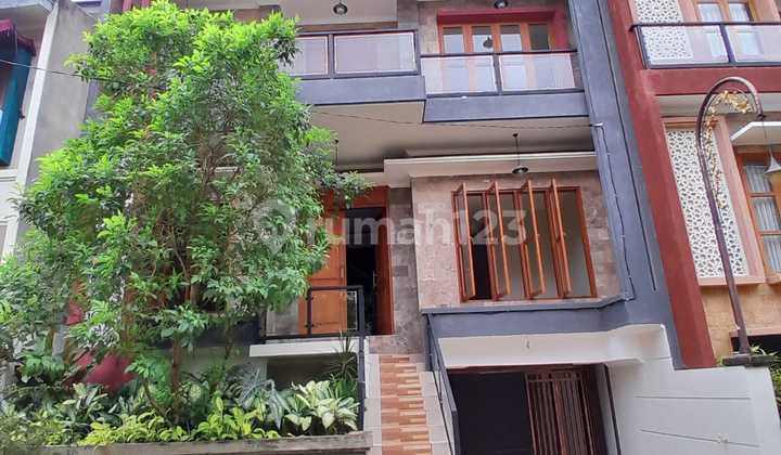 Rumah Dalam Cluster Dijual di Cireundeu.