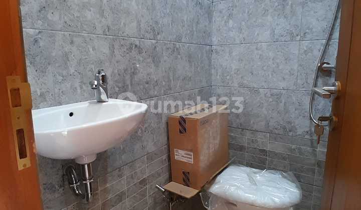 Rumah Dalam Cluster Dijual di Cireundeu. 2