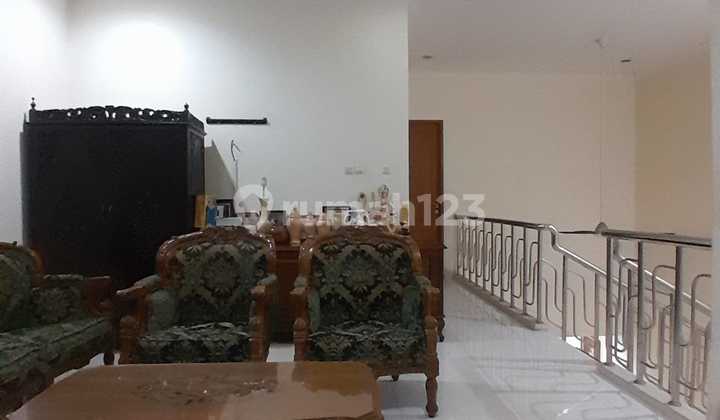 Dijual Rumah di Lebak Bulus. Unfurnished. Dekat MRT Lb Bulus 2