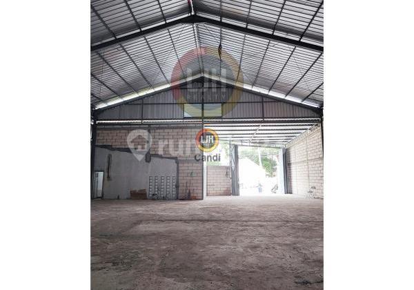 Gudang di WR Supratman Semarang