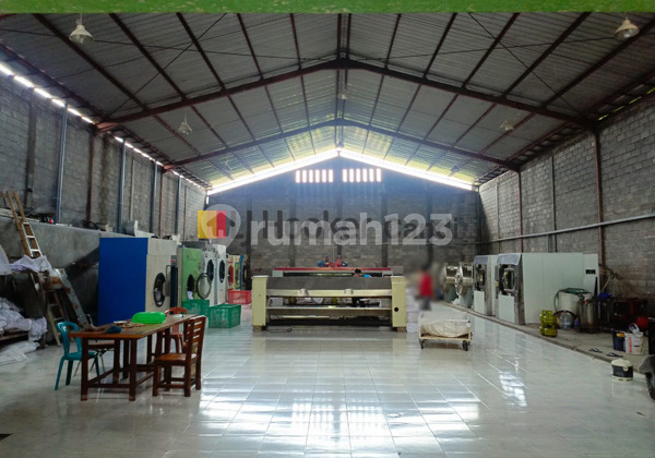 Gudang di Hj Suradi Raya Gedawang Banyumanik Semarang Gudang di Hj Suradi Raya Gedawang Banyumanik Semarang