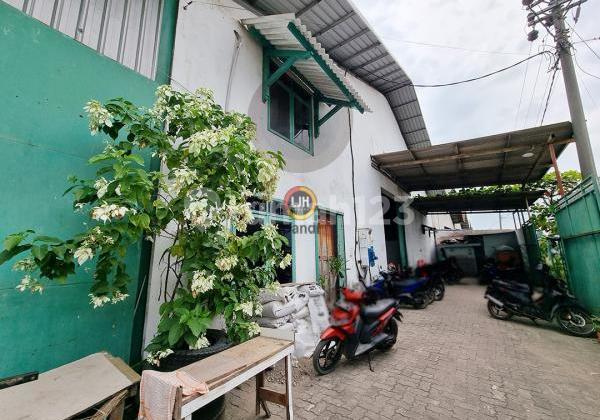 Gudang di Pangkalan Truk Genuk Semarang 2