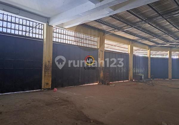 Ruko di Sri Rejeki Raya Semarang Ruko di Sri Rejeki Raya Semarang