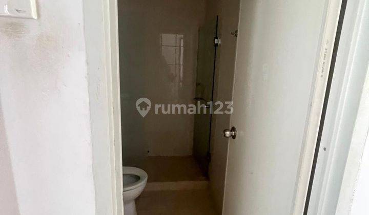  Apartemen Sudirman Park Furnished 3 Kamar Tidur 2