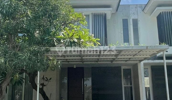 Pelican Hill House, Citraland Surabaya 2