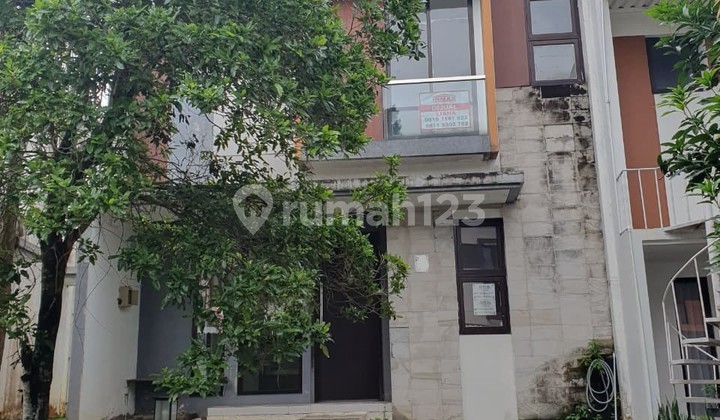 Dijual Cepat Lokasi Strategis De Latinos BSD Tangerang Selatan