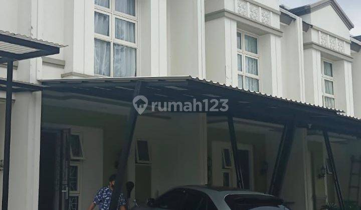 Dijual Rumah 2 lantai di The savia BSD Sudah Renovasi  1