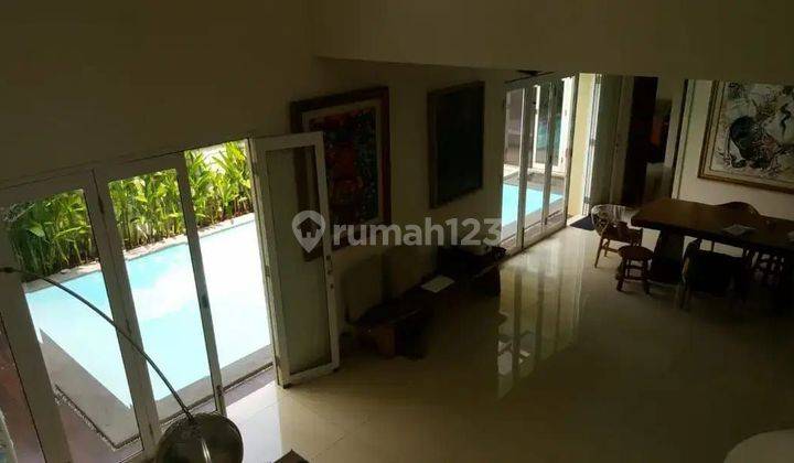 Dijual rumah ada swimpool di Alam sutera tangerang selatan 2