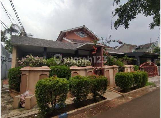 Dijual Rumah di Cluter taman griya loka bsd 2 Lantai 2