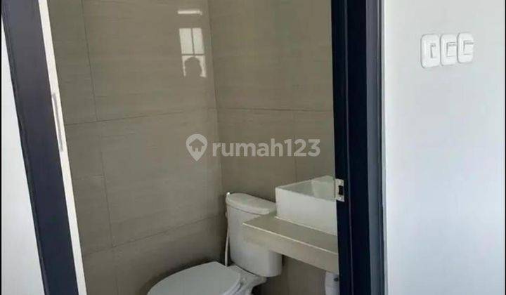 Dijual Rumah di Perumahan belakang mall Cinere Jakarta Selatan  2