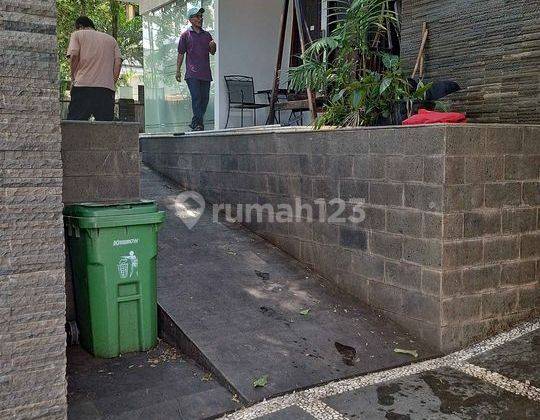 Dijual Rumah di Puloraya Petogogan Senayan Kebayoran Baru Jakarta Selatan 2 Lantai 1