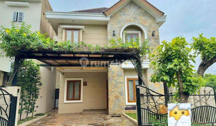 Dijual Rumah 2 Lantai Design Classic Europe  1