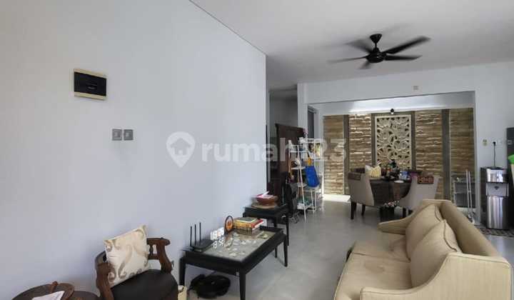 Rumah Hoek Cantik Murah di Permta Bintaro Sektor 9 Lokasi Strategis Dekat dengan Club House Permta, Masjid Al Aqso, Fresh Market, Rs. Premier Bintaro, Sekolah Global Jaya dan Pintu Tol 2