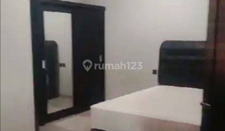 Rumah 3 Lantai Semi Industrial Graha Raya Serpong Utara Tangerang Selatan 2