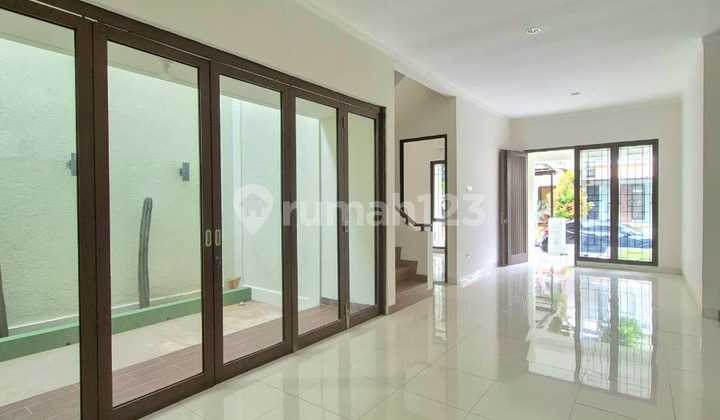 Disewakan Murah di Premium Area Bintaro Jaya 9 Rumah Siap Huni, Lokasi Strategis, Lingkungan Asri, Aman dan Nyaman,Dekat dengan Dekat Fresh Market, Rs. Premier Bintaro, Sekolah Global Jaya, British International School dan Pintu Tol 2
