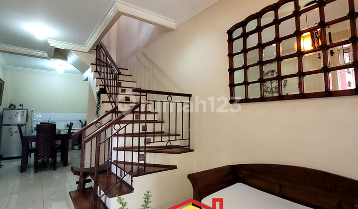 For Sale Two-Story Affordable House in Taman Permata Bintaro Sector 9 Move-in Ready House, Strategic Location Close to Permata Club House, Al Aqsa Mosque, Fresh Market, Premier Bintaro Hospital, Global Jaya School, and Toll Gate For Sale Two-Story Affordable House in Taman Permata Bintaro Sector 9 Move-in Ready House, Strategic Location Close to Permata Club House, Al Aqsa Mosque, Fresh Market, Premier Bintaro Hospital, Global Jaya School, and Toll Gate