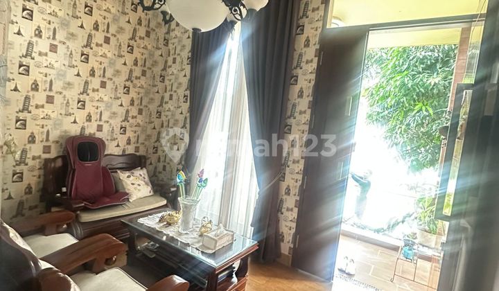 Disewakan Rumah Sangat Bagus Siap Huni Harga Menarik Kebayoran Essence Bintaro (Im) 2