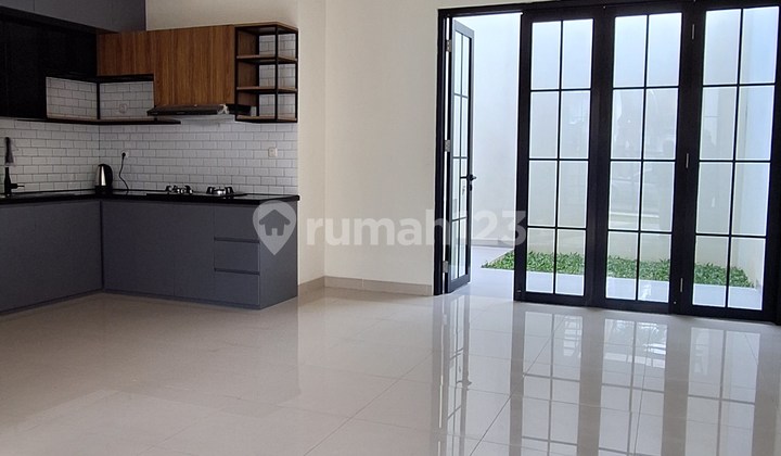 Dijual Rumah Brand New Siap Huni, di Kawasan Cluster Graha Bintaro Jaya Lokasi Strategis 2