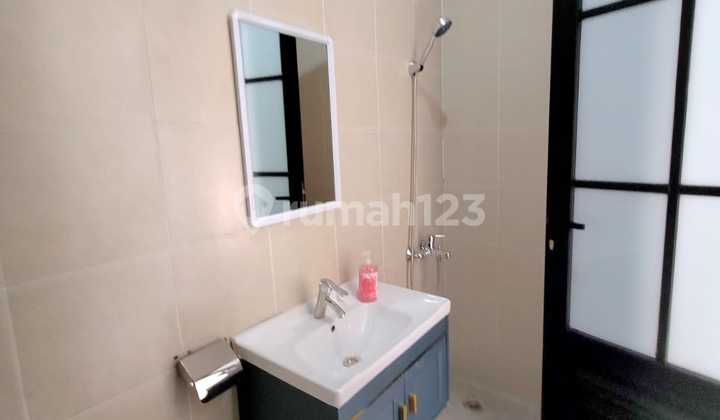 Rumah Minimalis Cocok untuk Keluarga Baru Discovery Fiore (Im) 2