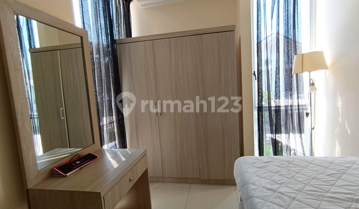 For Rent Furnished House Cheap in Discovery Premium Area Bintaro Jaya 9 Ready to Occupy House, Strategic Location, Beautiful Environment, Safe and Comfortable, Close to Fresh Market, Premier Bintaro Hospital, Global Jaya School, British International School and Toll Gate 2
