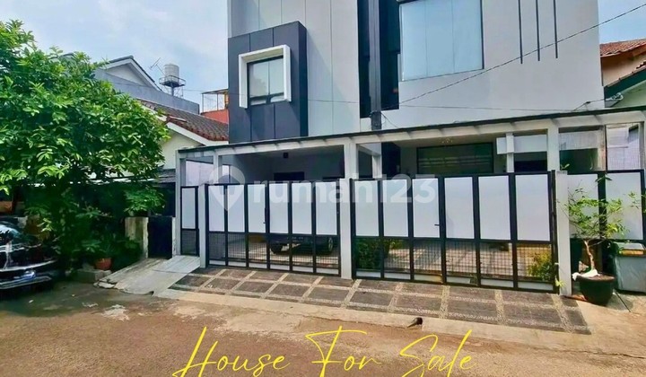 Trulek Bintaro Jaya Sektor 9 - Rumah Bagus 2 Lantai Akses Mudah Siap Huni (Im)