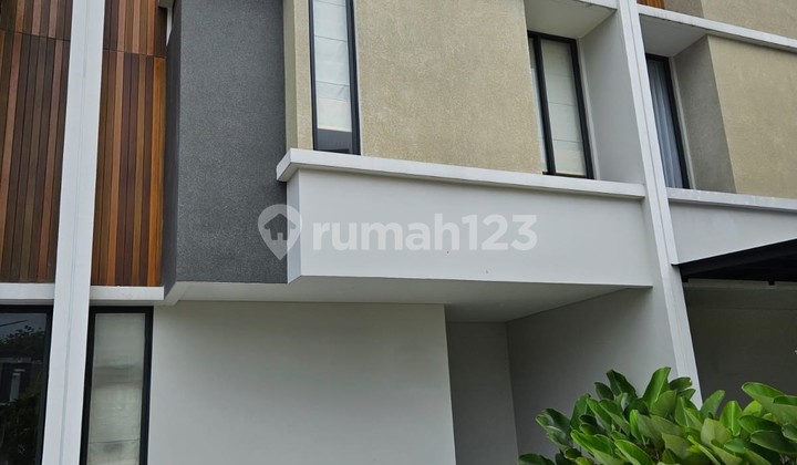 Rumah Bagus 2 Lantai Modern Minimalis Harga Menarik di Bintaro Sektor 9 (Im)