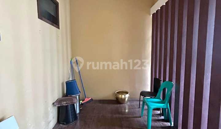 Rumah Luas Murah Siap Huni Paling Murah di Kebayoran Bintaro Jaya Lokasi Strategis , Lingkungan Asri, Aman dan Nyaman,Dekat dengan Dekat Fresh Market, Rs. Premier Bintaro, Sekolah Global Jaya, British International School dan Pintu Tol 2