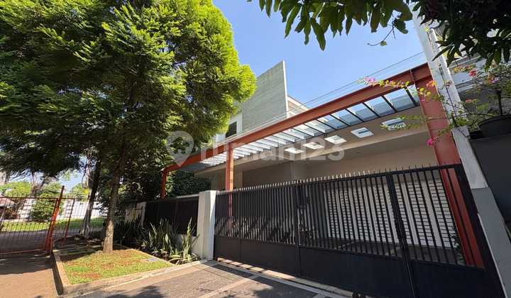 For Quick Sale Luxury House In Housing Area Bsd Sector Xii Hook Position