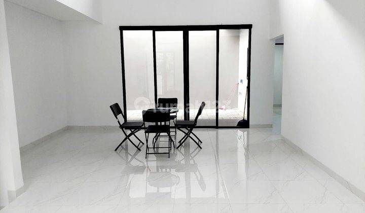 Rumah Baru 2 Lt. Minimalis Modern Di Bintaro Jaya Sektor 9 2