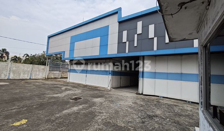 Gudang Plus Kantor Di Lokasi Strategis Jalan Utama Cipondoh