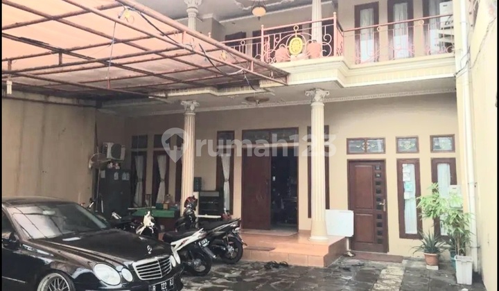 Rumah 2 Lt. Di Asem Baris Tebet Jakarta Selatan Rumah 2 Lt. Di Asem Baris Tebet Jakarta Selatan