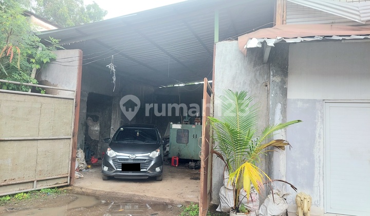 Gudang Masih Beroperasi Di Jl. Kalibaru Pakuhaji 