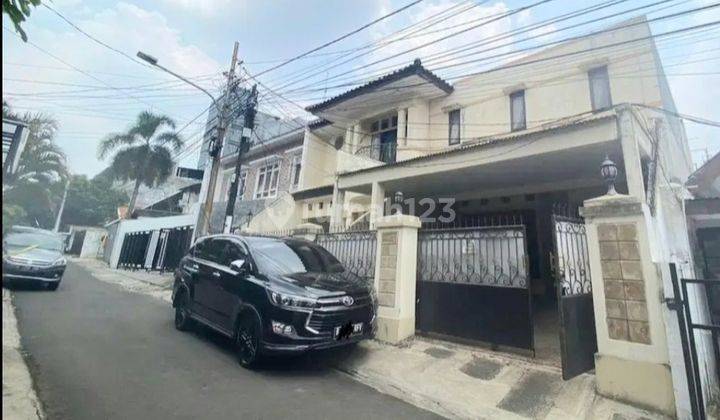 Rumah 2 Lt. Bonus Rumah Kost 2 Lt Di Kebayoran Baru 1