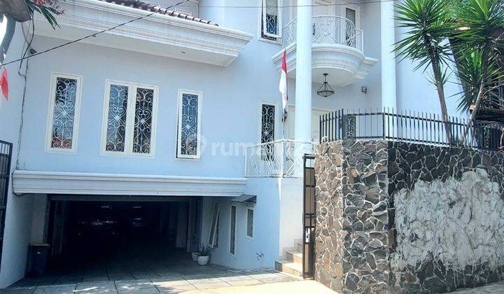 Rumah Besar Dan Megah Harga Terjangkau Di Kebayoran Baru 1