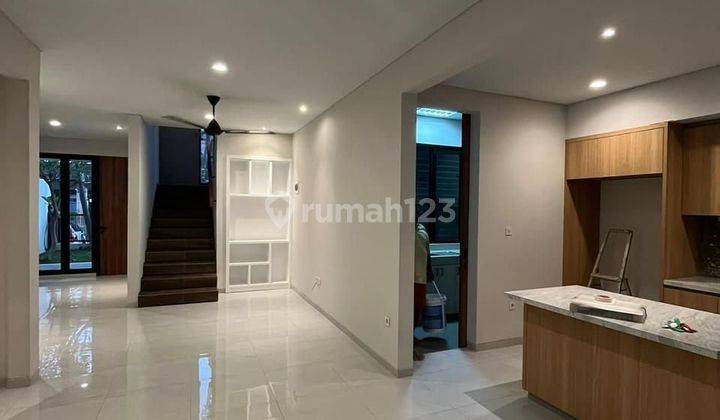 Rumah Baru 2 Lt Minimalis Modern Di Permata Hijau II 2