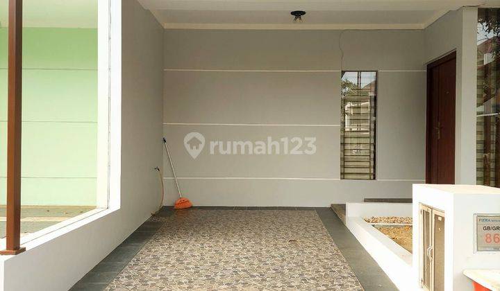 Rumah Cantik Asri 2 Lt. Siap Huni Di Graha Raya Bintaro  2