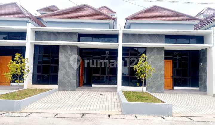 New 1.5-Story Minimalist Ready-to-Live Home in Larangan