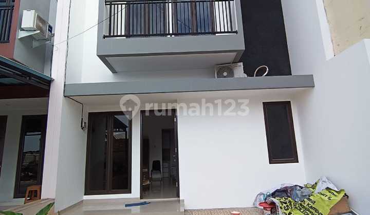 Rumah Baru 2 Lantai Dalam Town House Ciledug Siap Huni Rumah Baru 2 Lantai Dalam Town House Ciledug Siap Huni