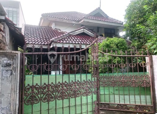 Rumah Lama Hitung Tanah Saja Di Kebayoran Lama
