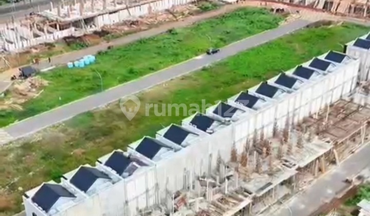 Rumah Baru 3 Lantai Kawasan Bisnis Jakarta Selatan Rumah Baru 3 Lantai Kawasan Bisnis Jakarta Selatan